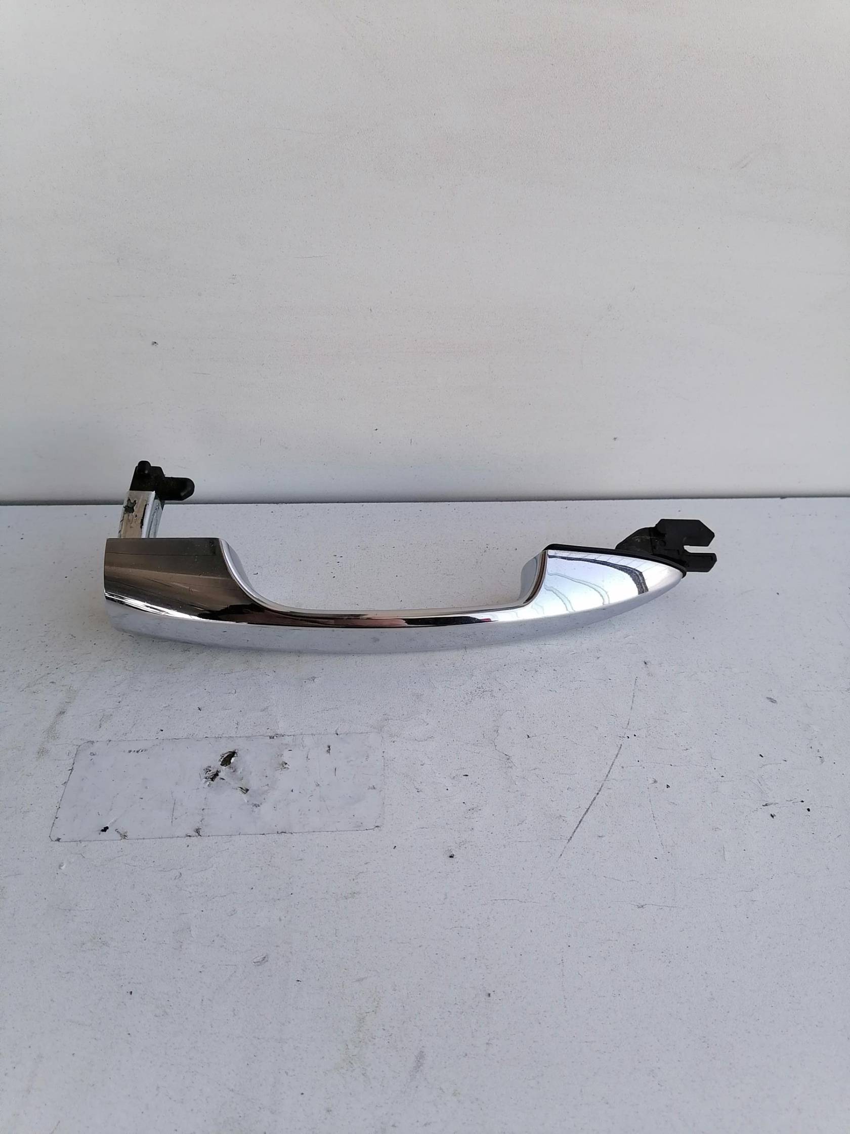 Maniglia porta ant. sx.